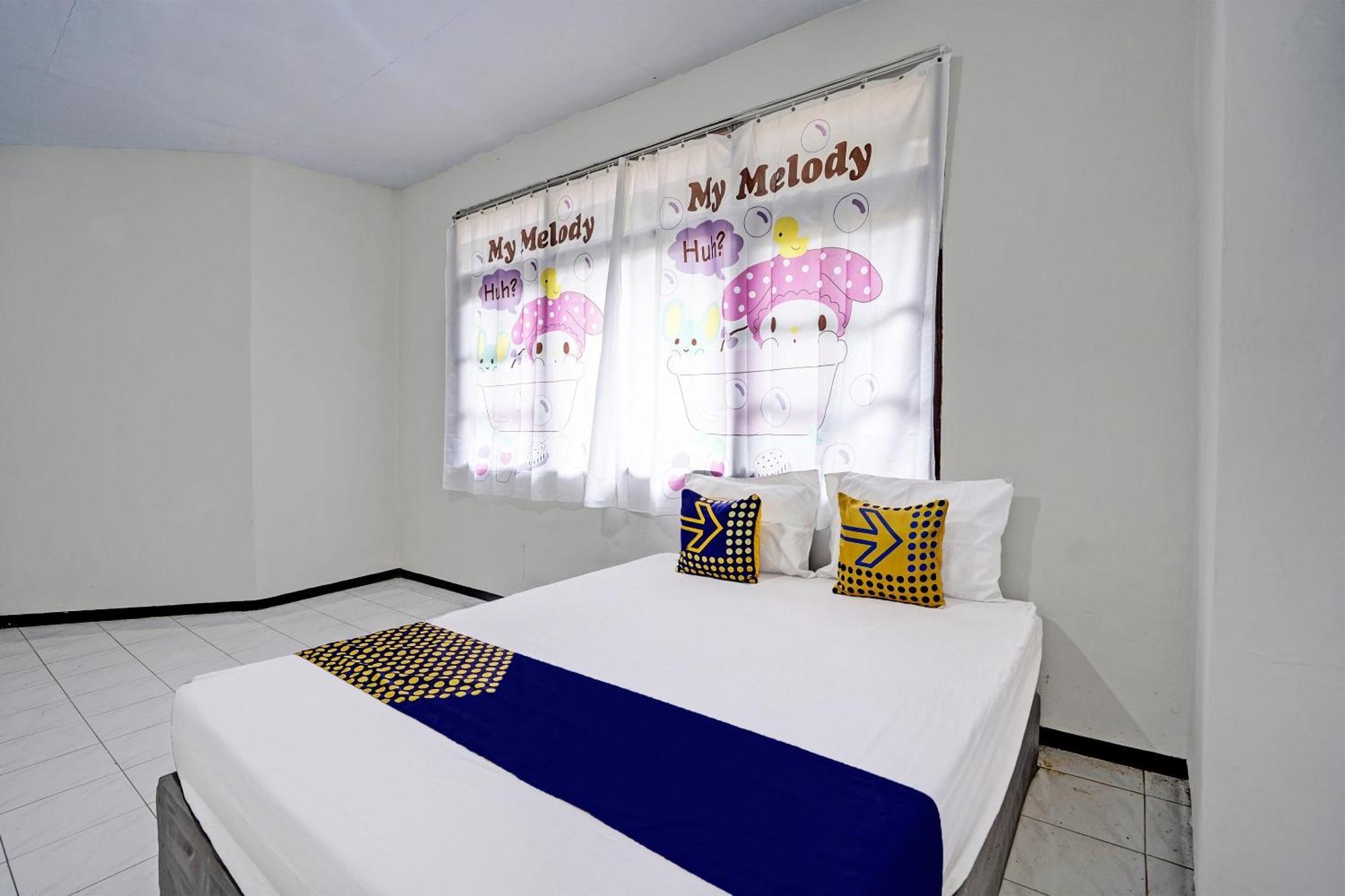 Spot On 92388 Villa Segi Delapan Prigen Εξωτερικό φωτογραφία